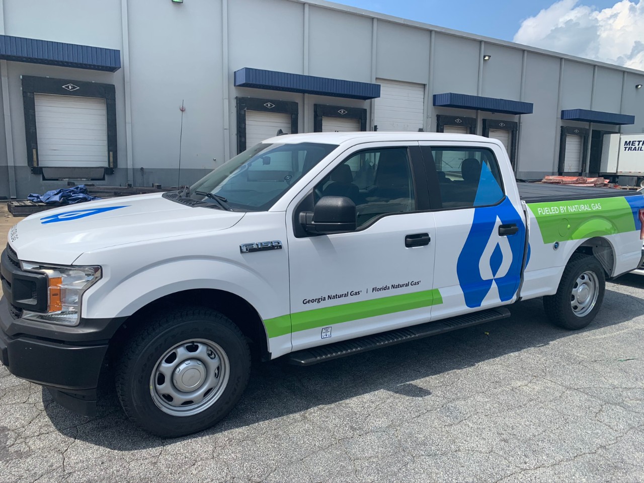 Florida Natural Gas branded pickup truck that is sustainably fueled by natural gas.